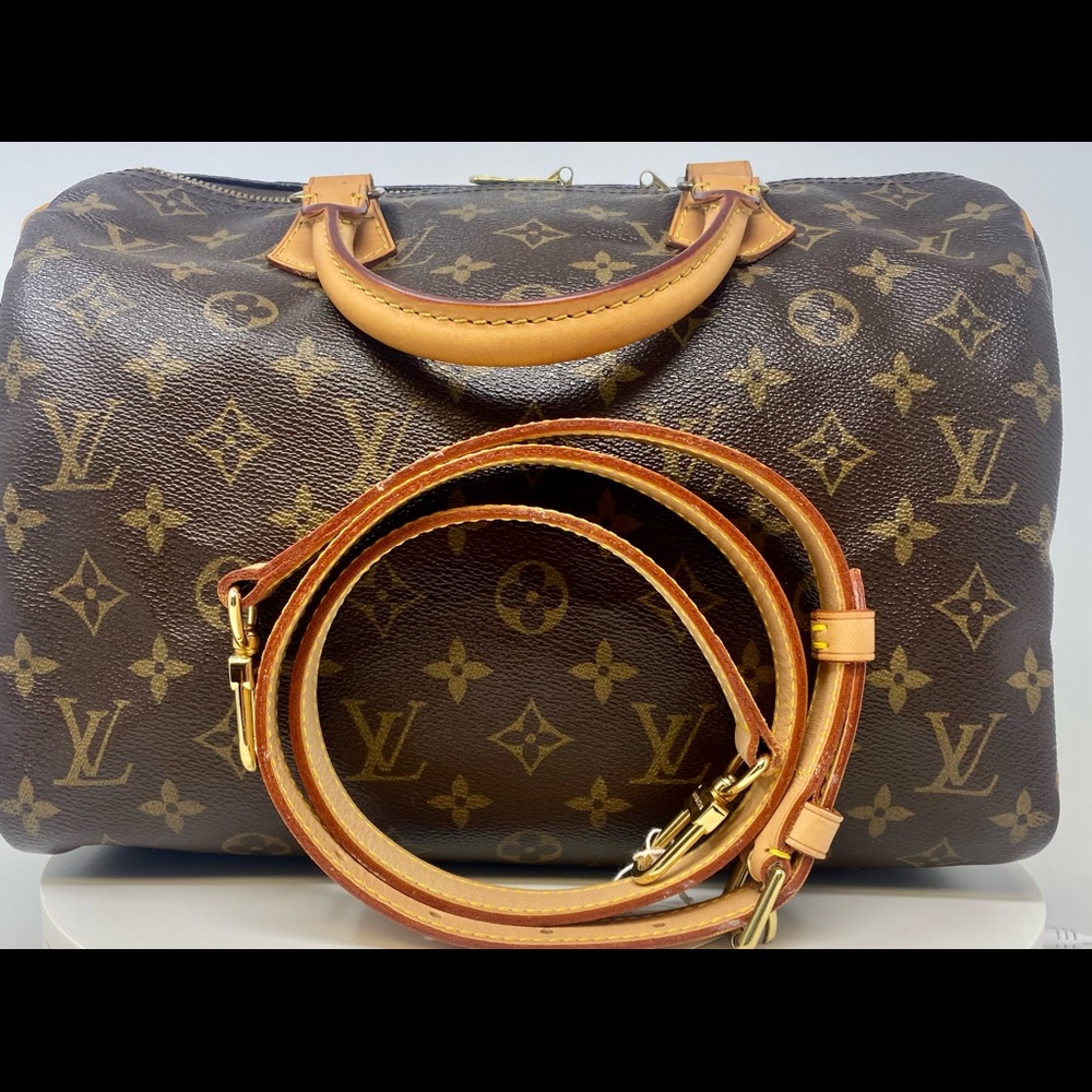 Vintage Louis Vuitton Bandouliere 30